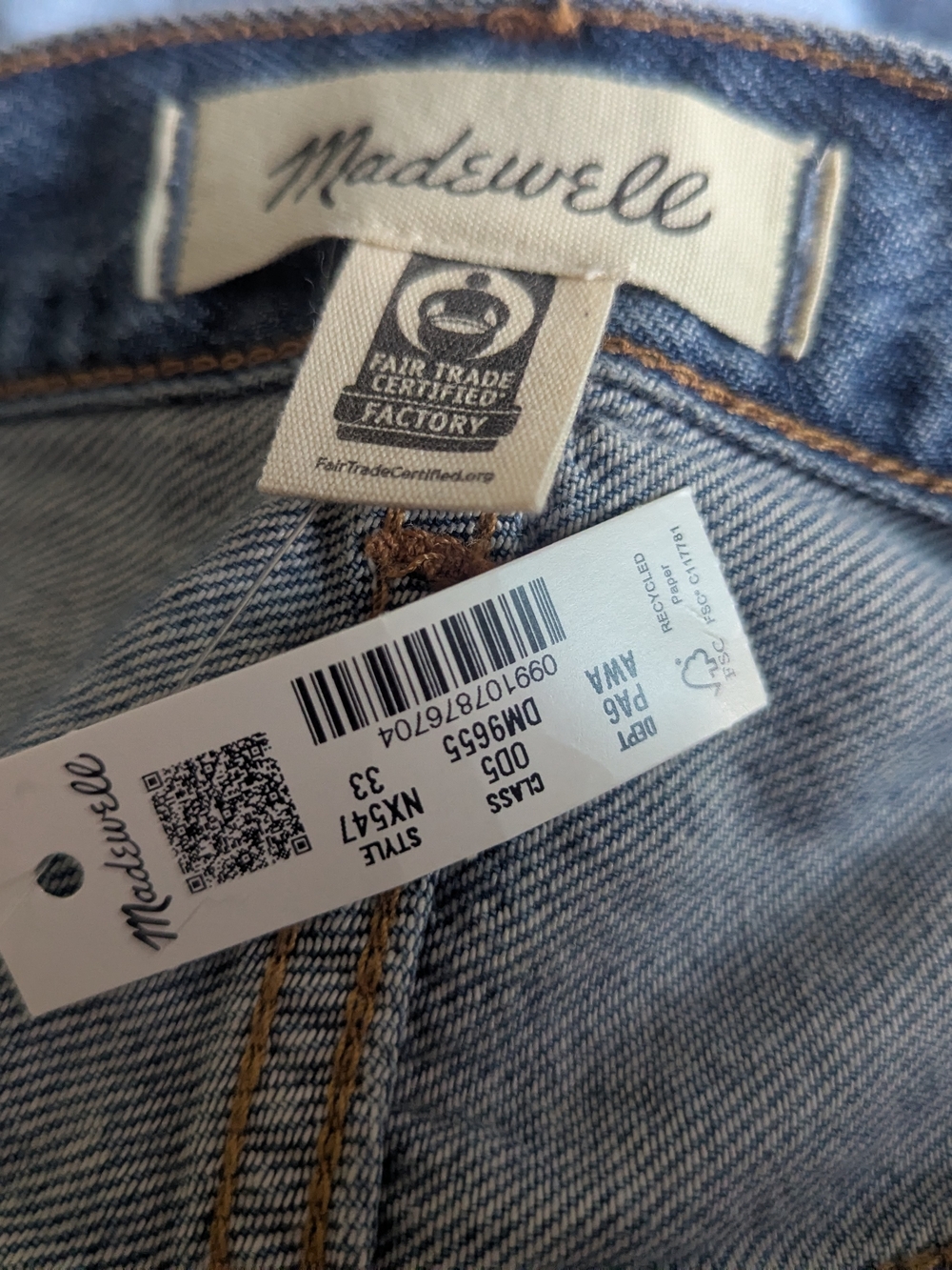 Madewell Faded Blue Denim Cutoff Shorts - Picture 4 of 8